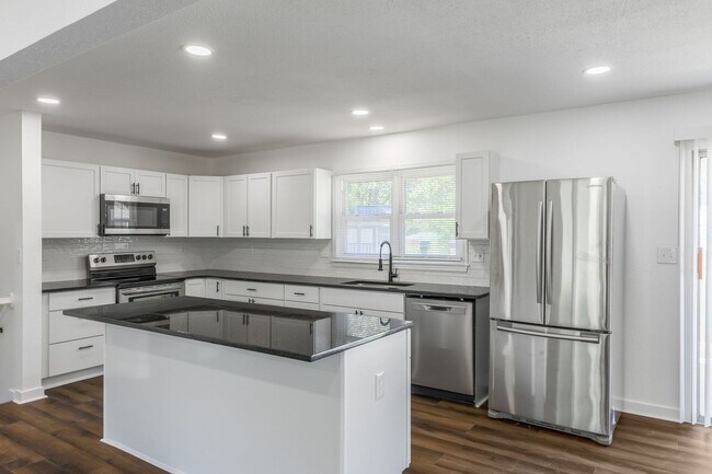 Building Photo - 2508 NW 86th St