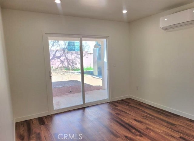 Building Photo - 3617 E Esther St