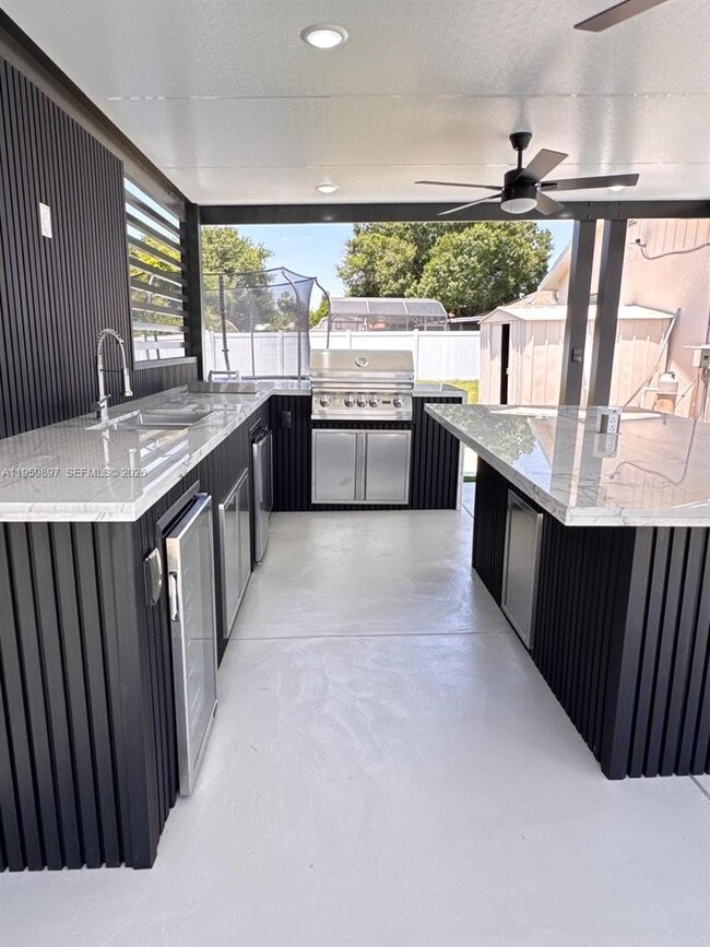 Building Photo - 2359 Kings Crest Rd