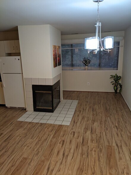 fire place - 6903 Jones View Dr