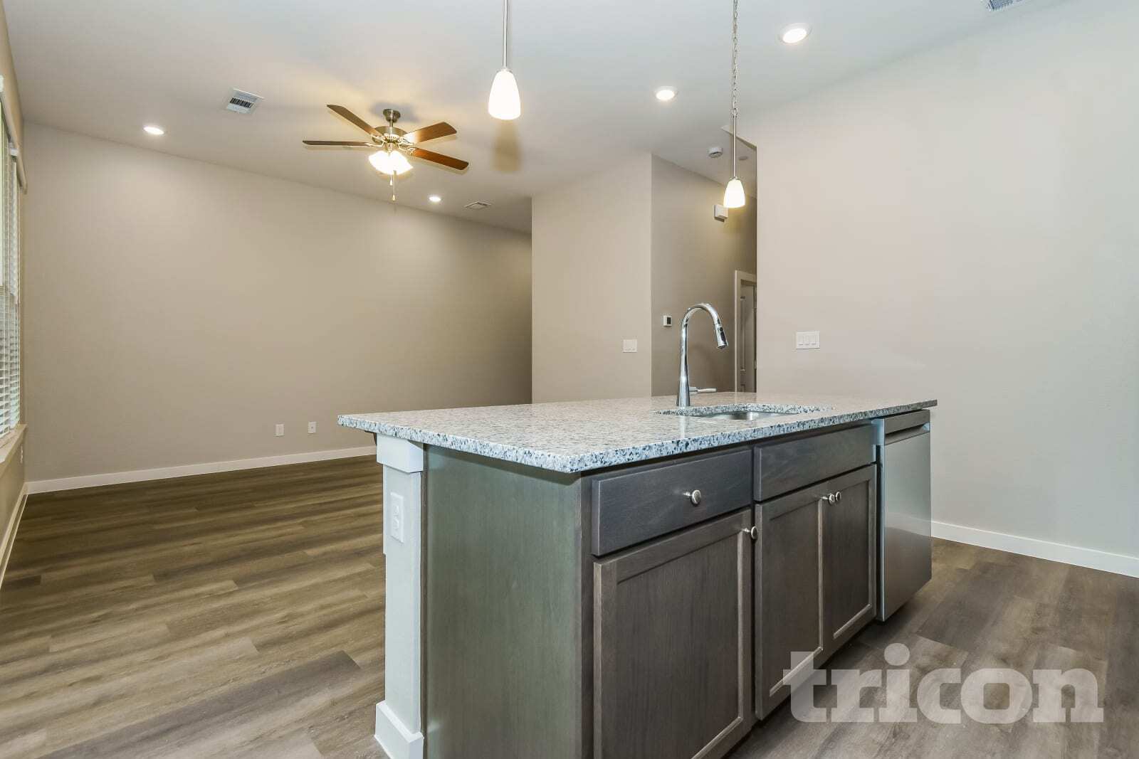 Building Photo - 3027 Whitetail Ln