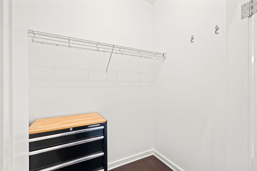 Building Photo - 630 Thomas L Berkley Way