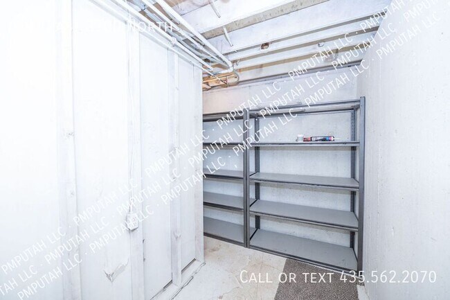 Building Photo - 583 E 3300 N