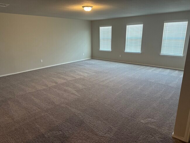 Building Photo - 2956 Plumbago Dr