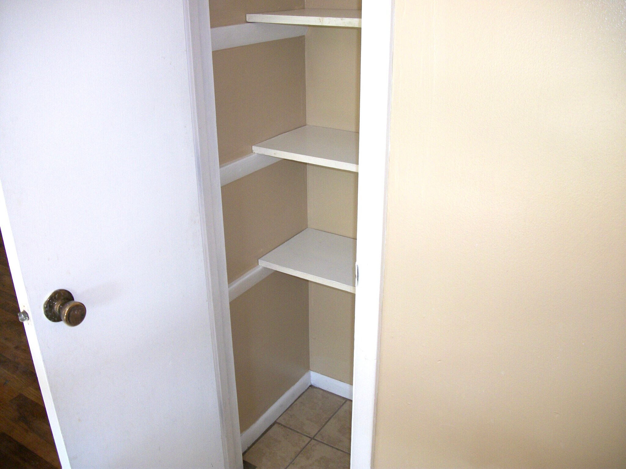 Building Photo - 2051 Martin Luther King Dr Lumberton, NC 28358