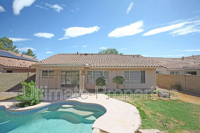 Building Photo - 7816 W Ocotillo Rd