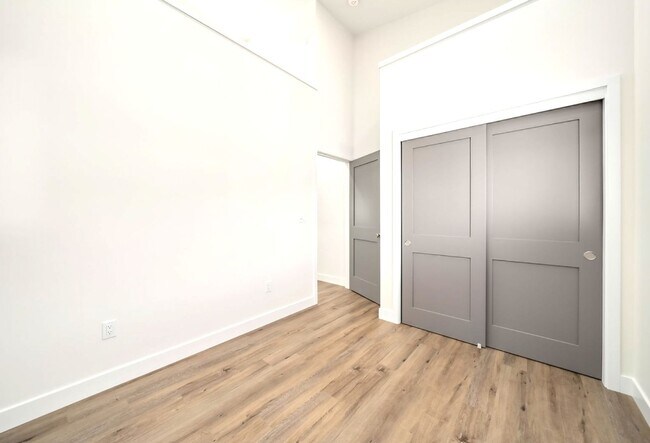 Building Photo - 133-135 Foothill Blvd