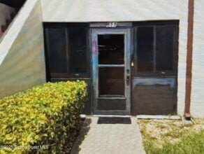 Building Photo - 653 Ridge Club Dr