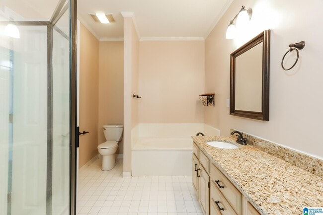 Building Photo - 816 Rockhurst Ln
