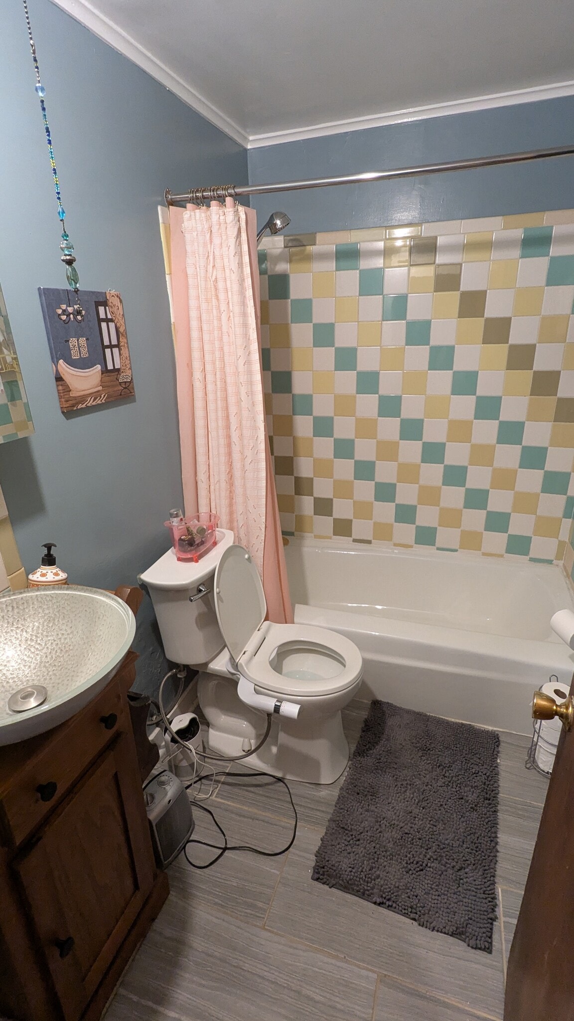 Building Photo - 1933 Saxton Ave