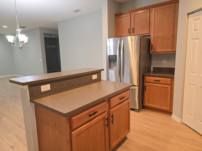 Building Photo - Beautiful 3 Bedroom 2 Bathroom Home, with Scenic Backyard View. Ormond Beach in Hunter's Ridge Co...