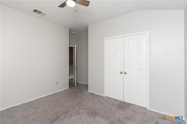 Building Photo - 7001 Cokui Dr