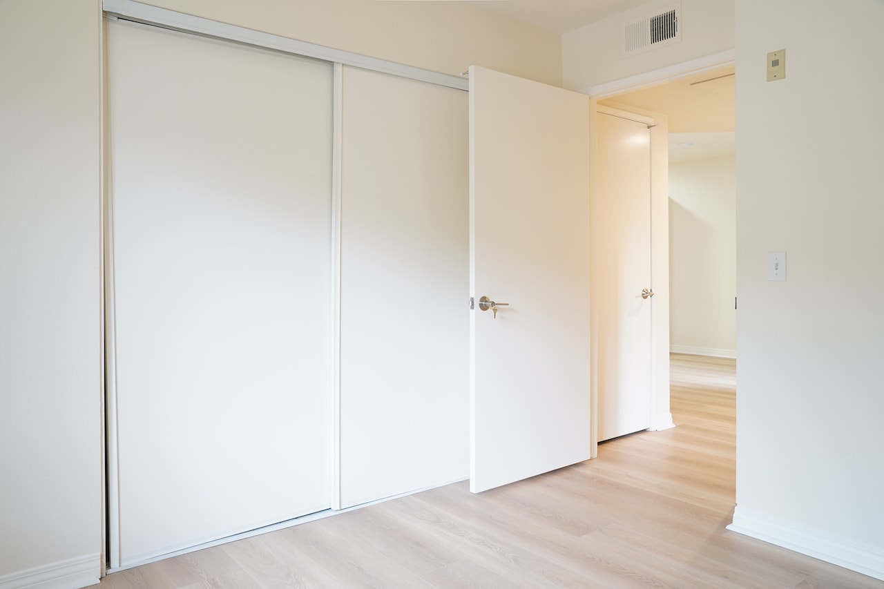 Building Photo - 17161 Alva Rd