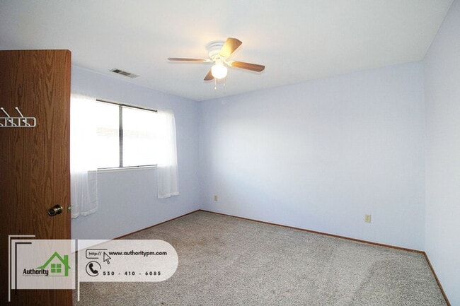 Building Photo - 1748 Galaxy Way