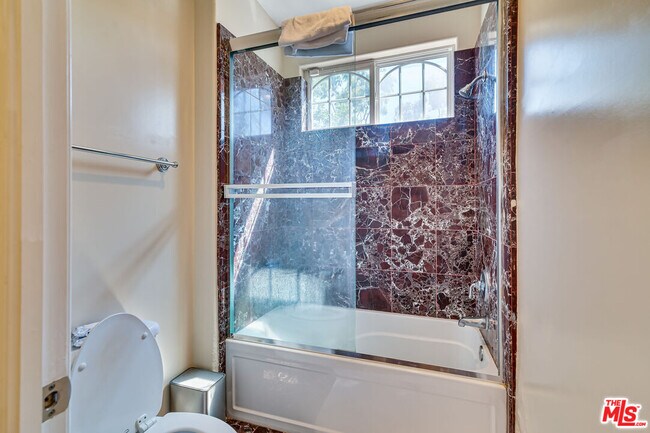 Building Photo - 1008 Harbor Crossing Ln