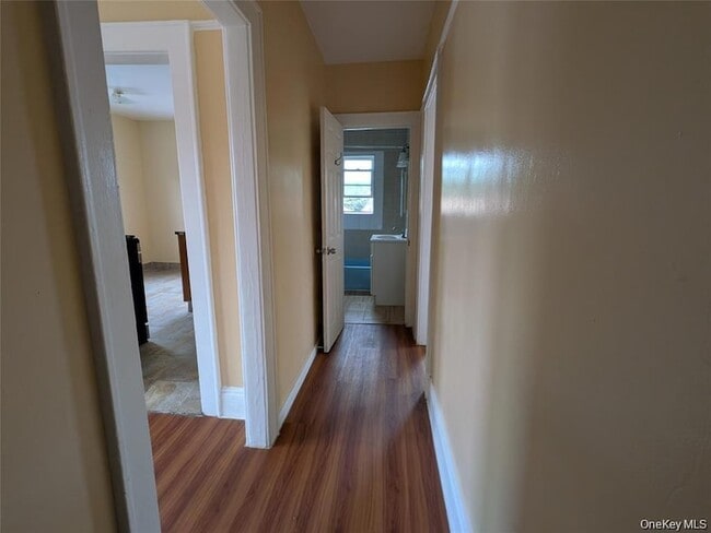 Building Photo - 257-15 148th Ave