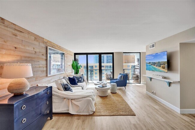 Building Photo - 2301 S Ocean Dr