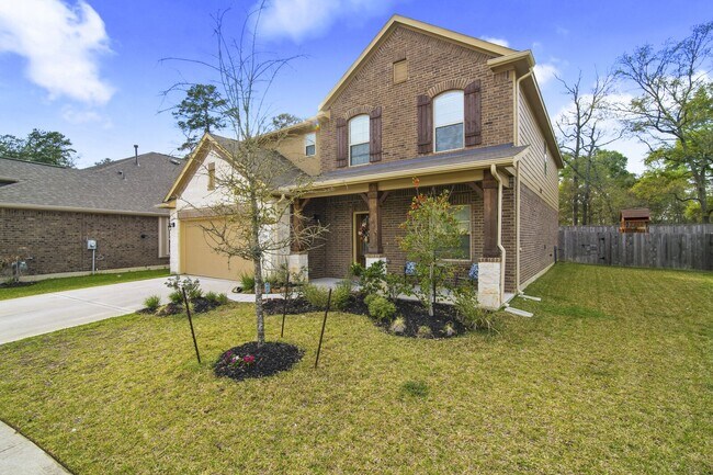 Building Photo - 7631 Willow School Dr