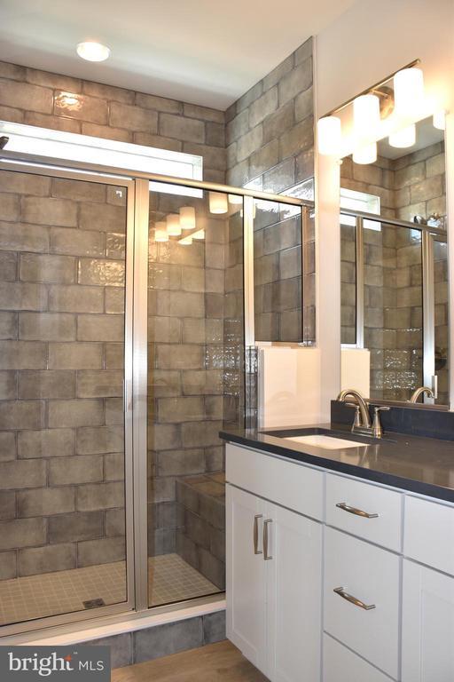 Building Photo - 34013 Golden Aspen Dr
