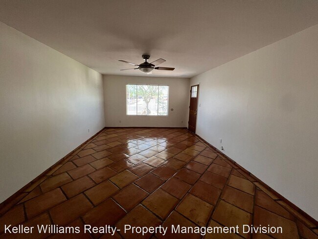 Building Photo - 4 br, 2 bath House - 1919 E. Alameda Dr 21...