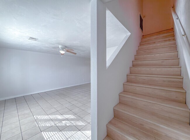 Building Photo - 1340 Hancock St