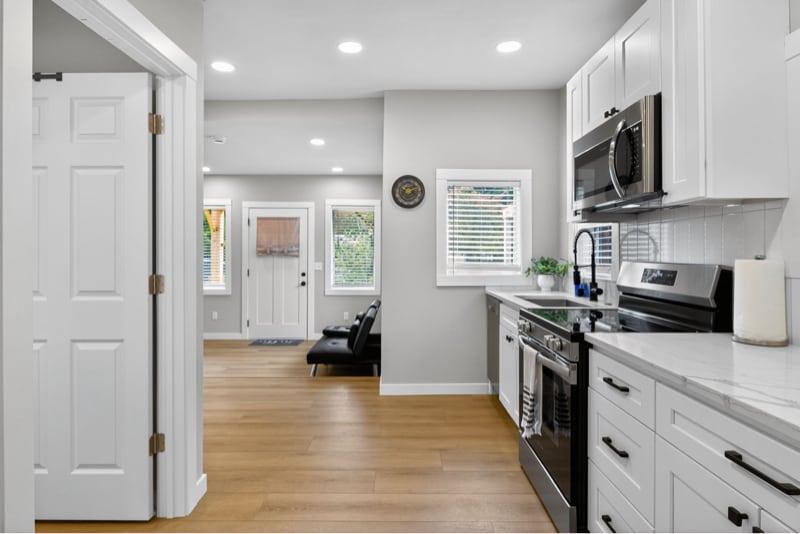 Building Photo - 8140 9th Ave SW