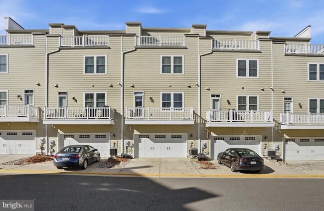 Building Photo - 11387 Ridgeline Rd