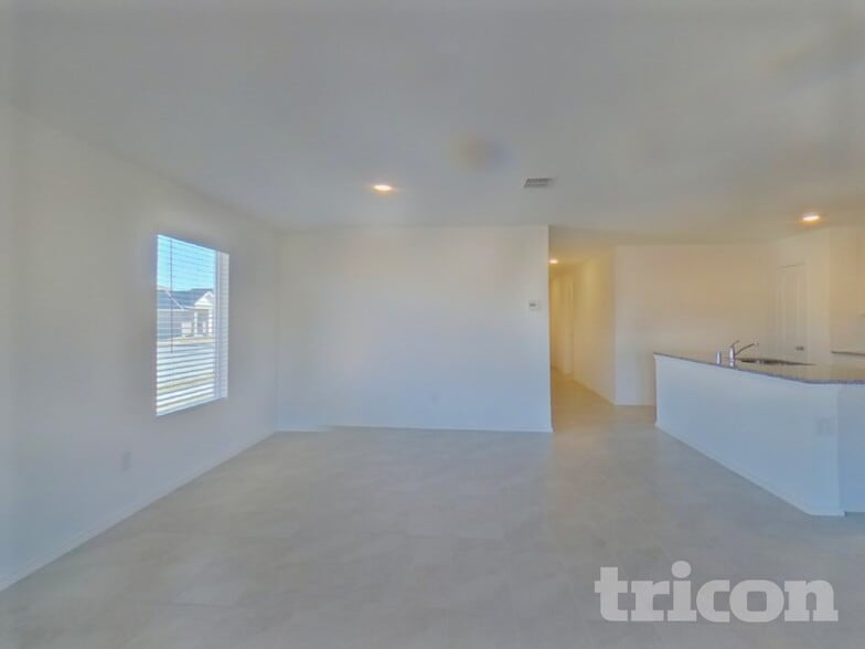 Building Photo - 2500 Bunkerton Dr