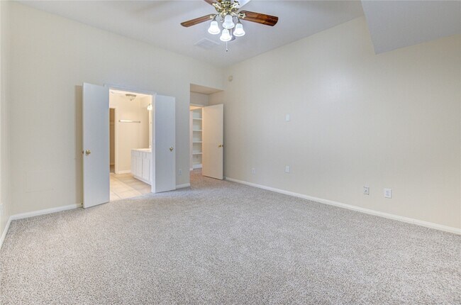 Building Photo - 3719 Cane Lake Dr