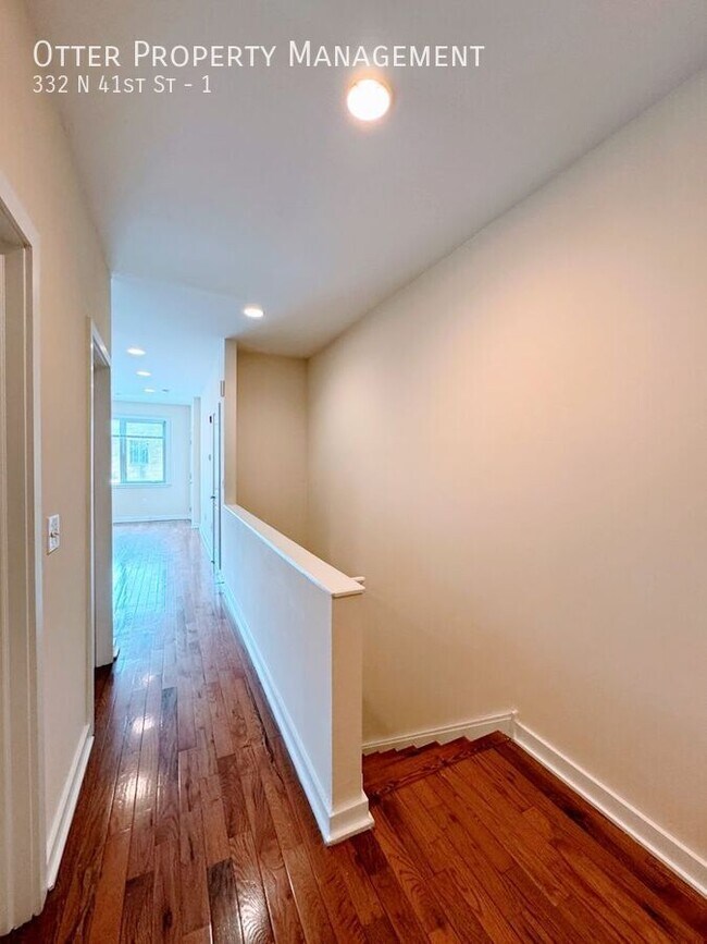 Building Photo - 332 N 41st St