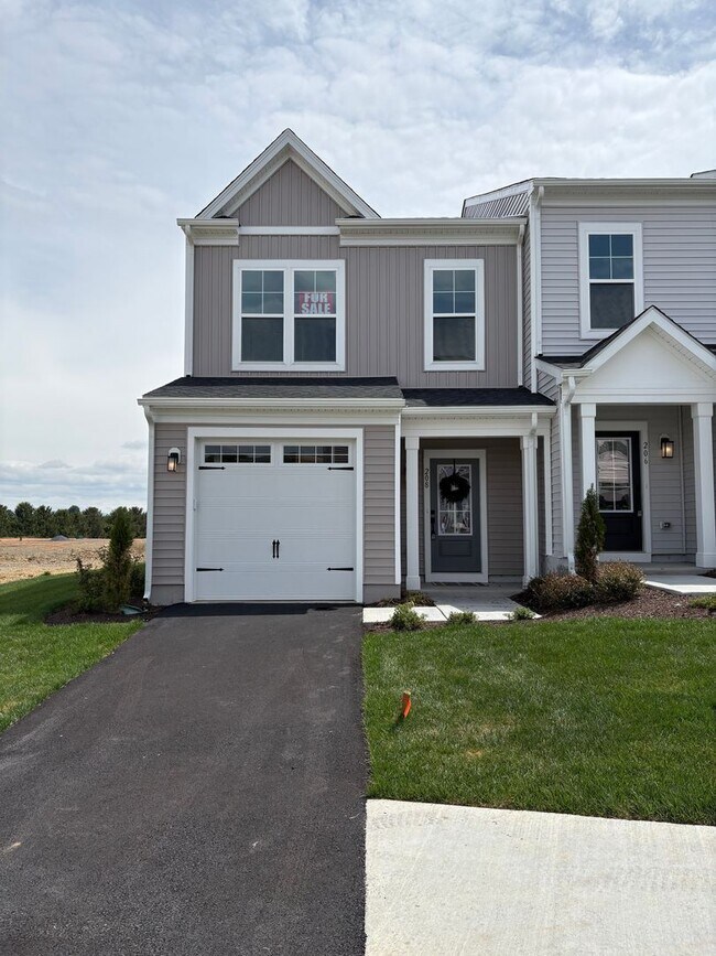 Building Photo - Brand New Construction in the Glen at Cooks Creek