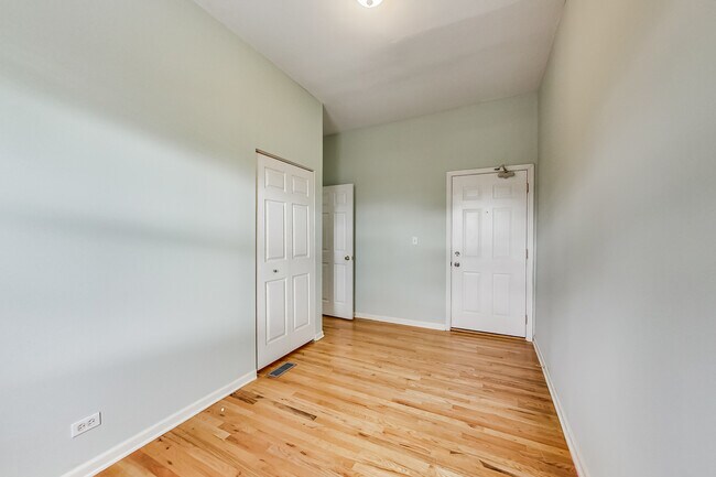 Building Photo - 2636 N Orchard St