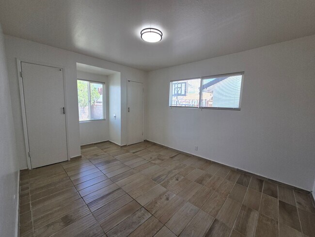 Building Photo - 1415 Boyden Ave