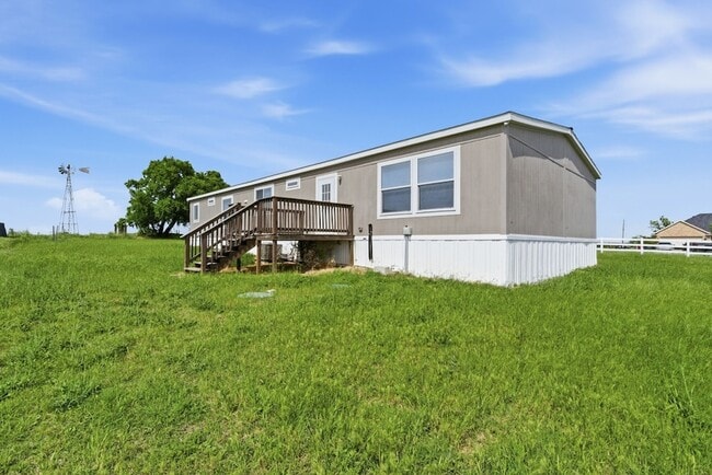 Building Photo - 303 Mesa Rdg