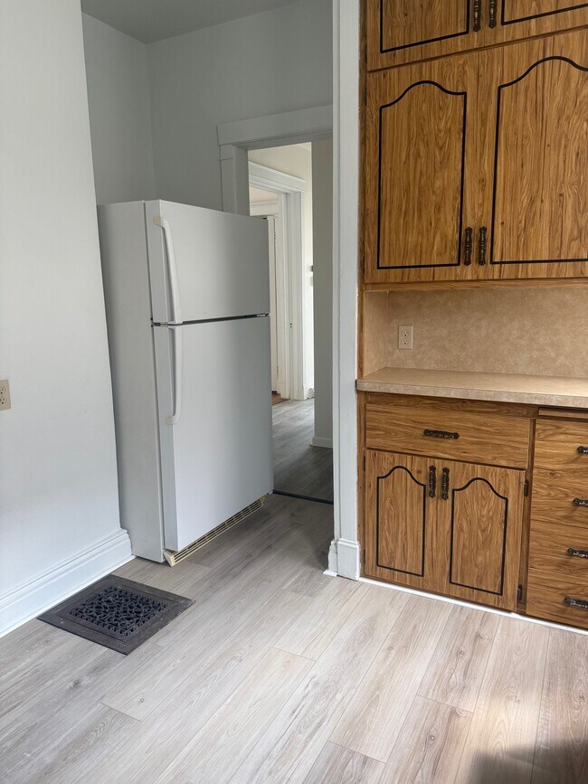 Building Photo - 1722 Wisconsin Ave