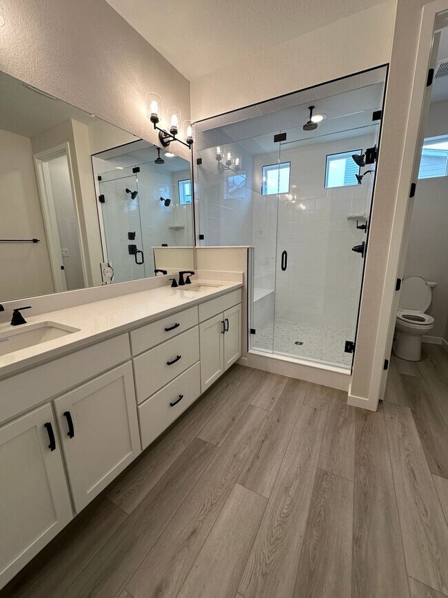 Building Photo - Newly Single House in Aurora 80015