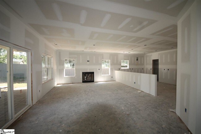 Building Photo - 118 Dayton School Rd