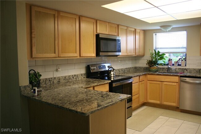 Building Photo - 15430 Moonraker Ct
