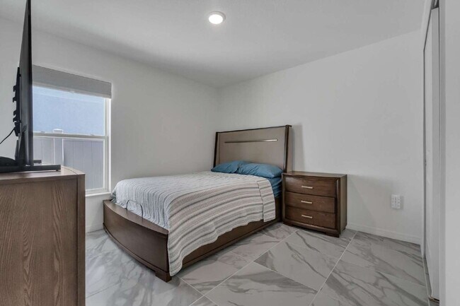 Building Photo - Modern 4-Bedroom Home– Built in 2023 | $2,450/month
