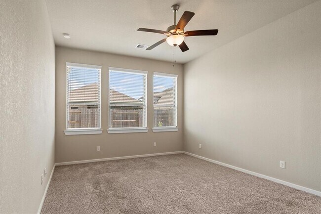 Building Photo - 12303 Woodnote Ln
