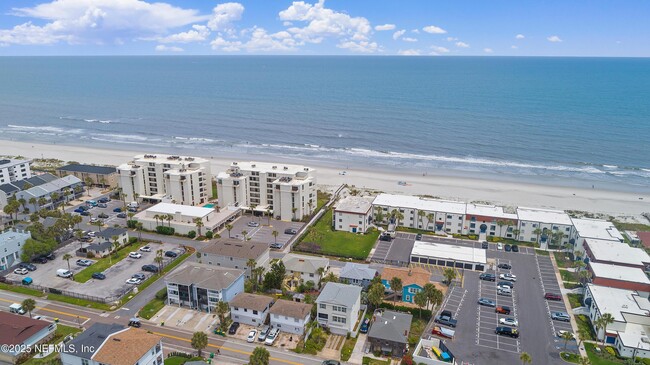 Building Photo - 108 Laguna Villa Blvd