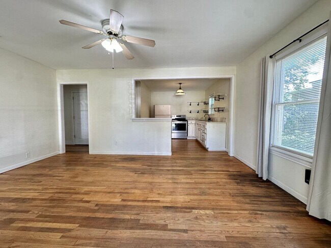 Building Photo - COMING APRIL 2026 - Charming Santa Rite Duplex! Yard Maintenance + Water/Sewer/Trash Included!