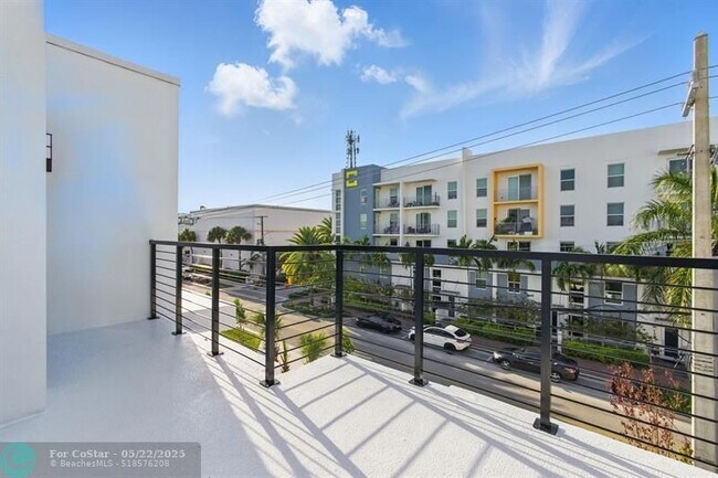 Building Photo - 204 Osceola Park Ln