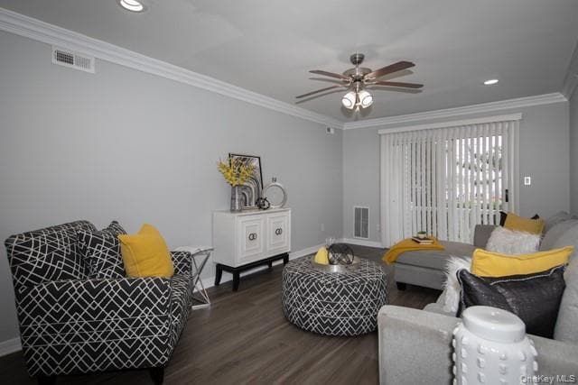 Building Photo - 58 Midship Ln