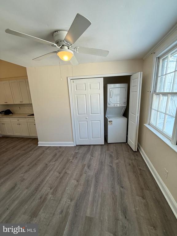 Building Photo - 7801 Montgomery Ave