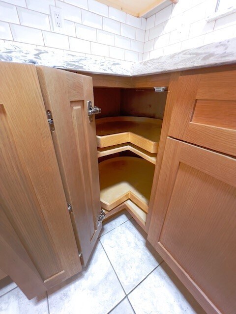 Building Photo - 711 N Soldano Ave