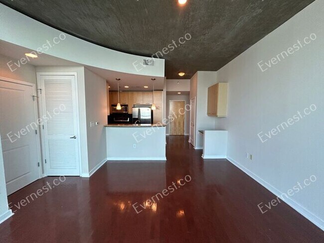 Building Photo - Experience Luxury Living with Stunning 1BR...