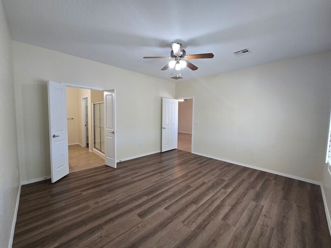 Building Photo - A Fabulous 3 Bedroom Home in Sun City Aliante 55+ Community