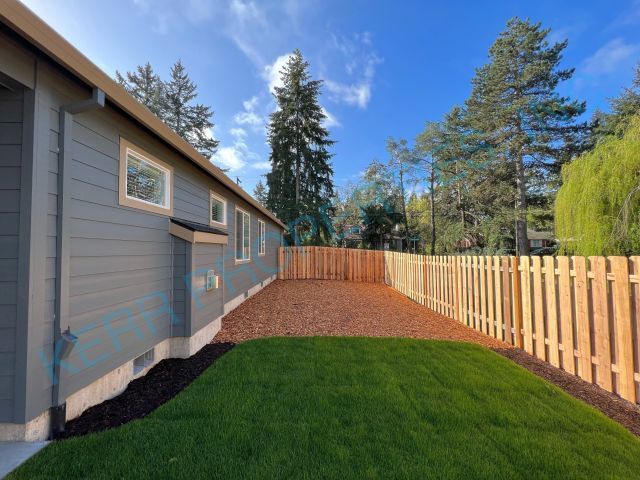 Building Photo - Charming 4-Bedroom Home with 2 Full Baths in the Heart of Oak Grove – 1709 Sq Ft of Comfort!