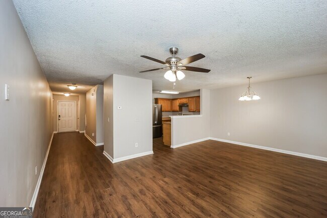 Building Photo - 1315 Maple Valley Ct